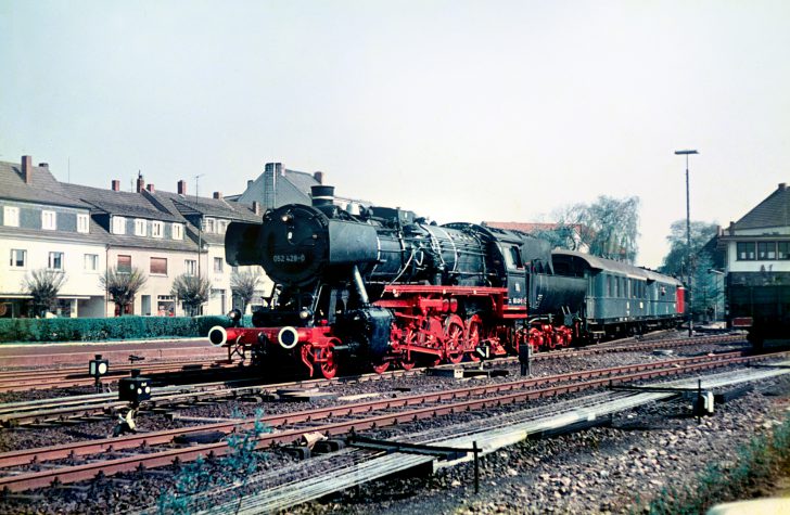 052 428-0 in Altenkirchen, 13.04.1974