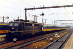 110 125-2 verlässt Venlo Richtung Köln am 12.03.1988