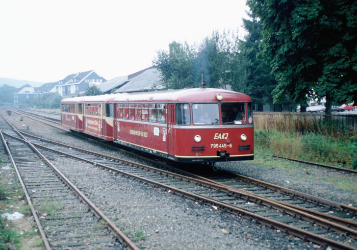 EAKJ 795 445-6 Ausfahrt Hückeswagen, 03.09.1994