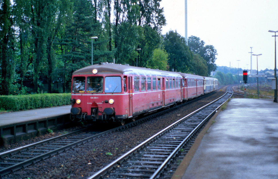 ETA 515 615-1 in Remscheid-Hbf, 04.09.1994 | Eisenbahnfotograf - Essenz ...