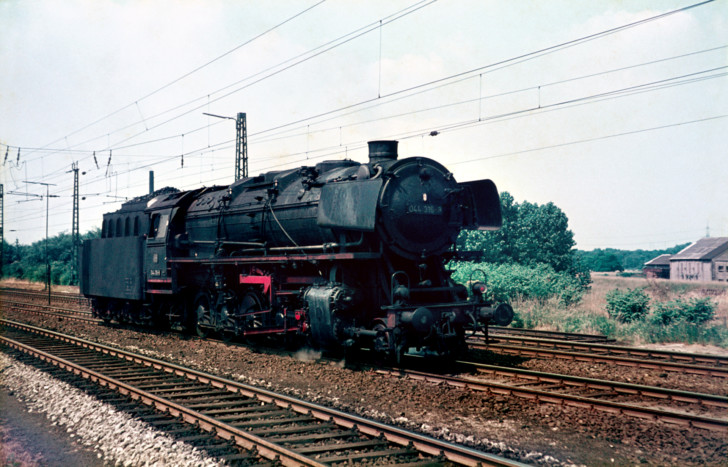 Gelsenkirchen-Bismarck 044 316-8, 07.1973