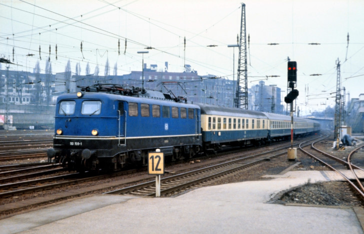 110 159-1 in Wuppertal-Oberbarmen, 1978