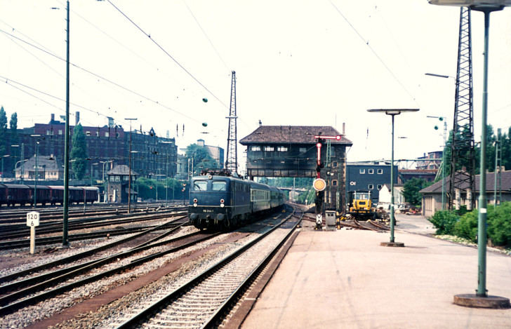 110 244-1 Wuppertal-Oberbarmen, 07.1973